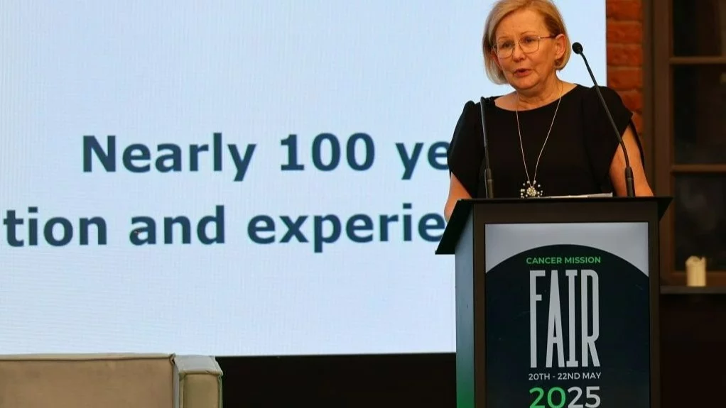 – Wierzę, że Hub stanie się siłą napędową dla mądrej współpracy w całej Europie – dla lepszej onkologii – podkreśliła prof. Beata Jagielska