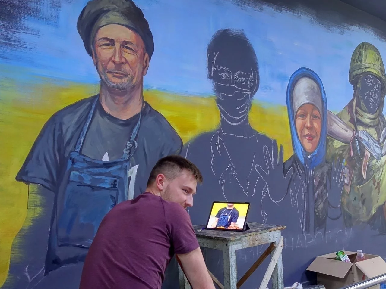 Mural z Jackiem Poławskim w Równem