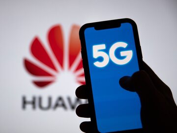 Polski rząd ciągle nie może rozwiązać problemu Huawei i 5G