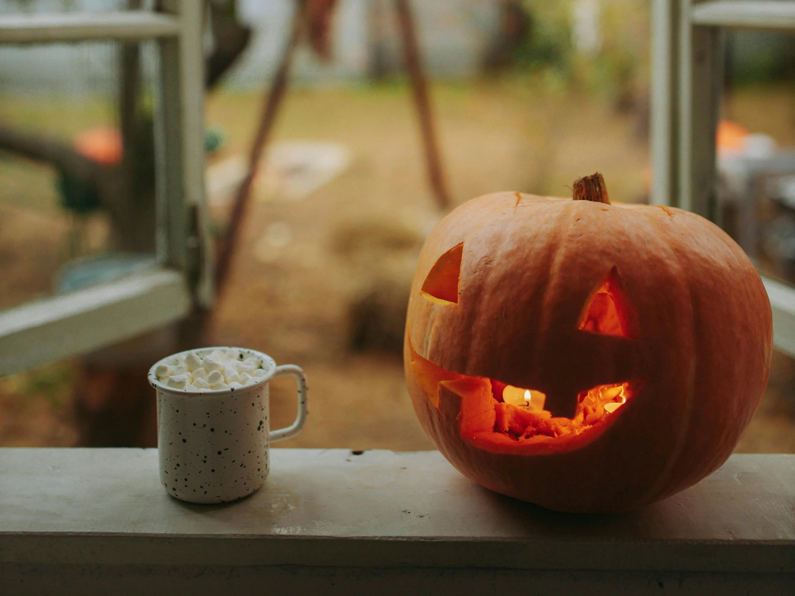 Halloweenowy lampion z dyni, czyli Jack-o-lantern