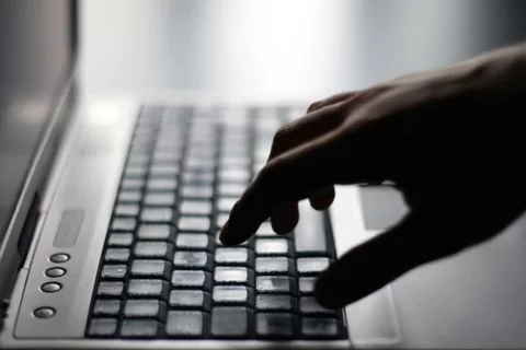 "Szeryf internetu" kradł "na wnuczka"? Fot. sxc.hu