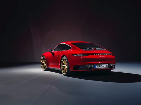 Porsche 911 Carrera Coupe i Porsche 911 Carrera Cabriolet