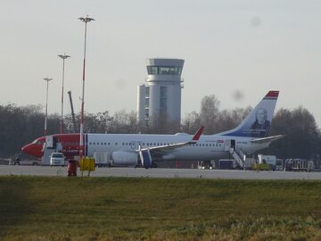 Port lotniczy Kraków-Balice, wieża kontroli lotów