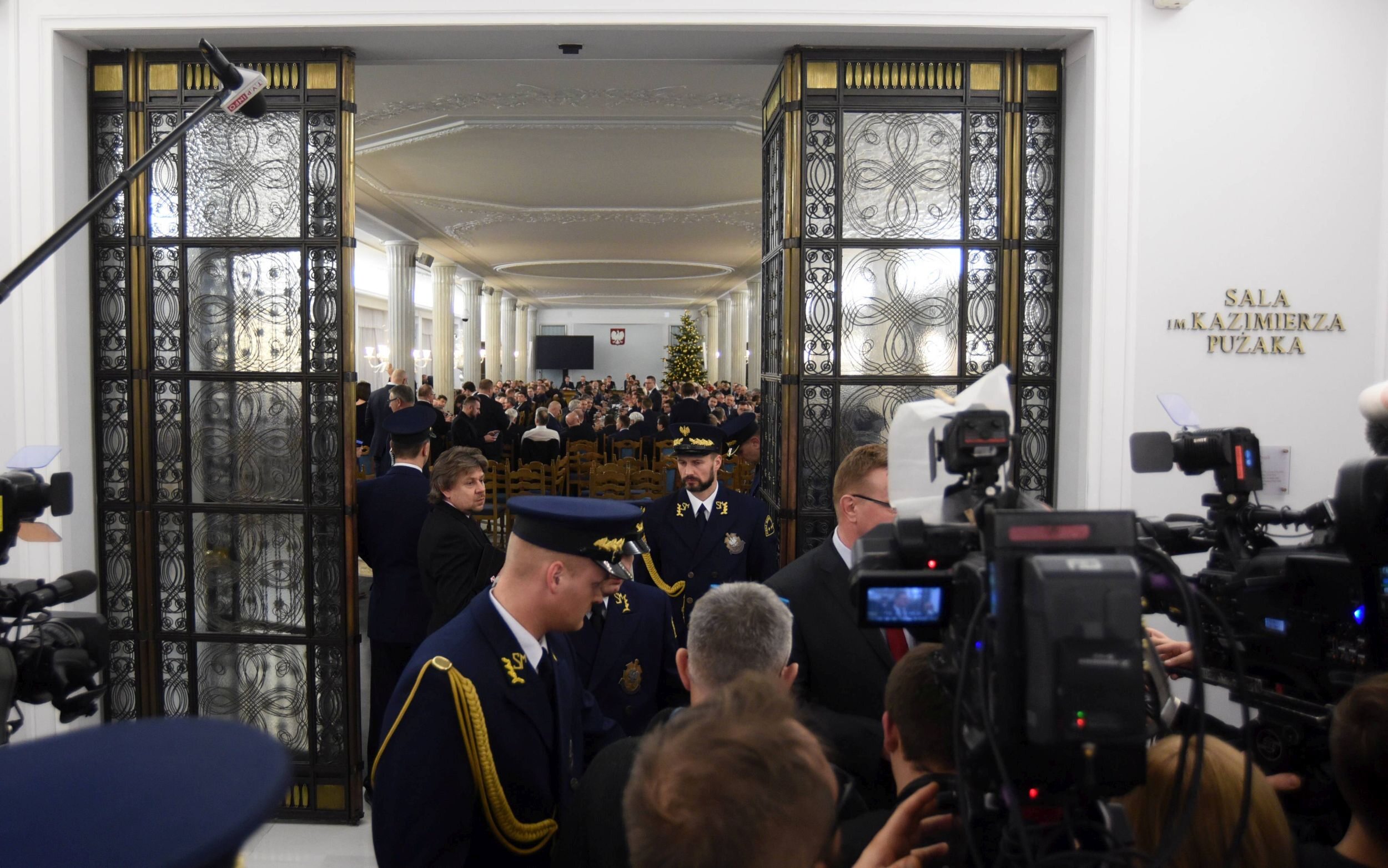 Posiedzenie Sejmu w Sali Kolumnowej, 16 grudnia 2016 r.