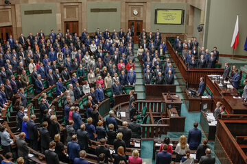 Posłowie w Sejmie, zdjęcie ilustracyjne