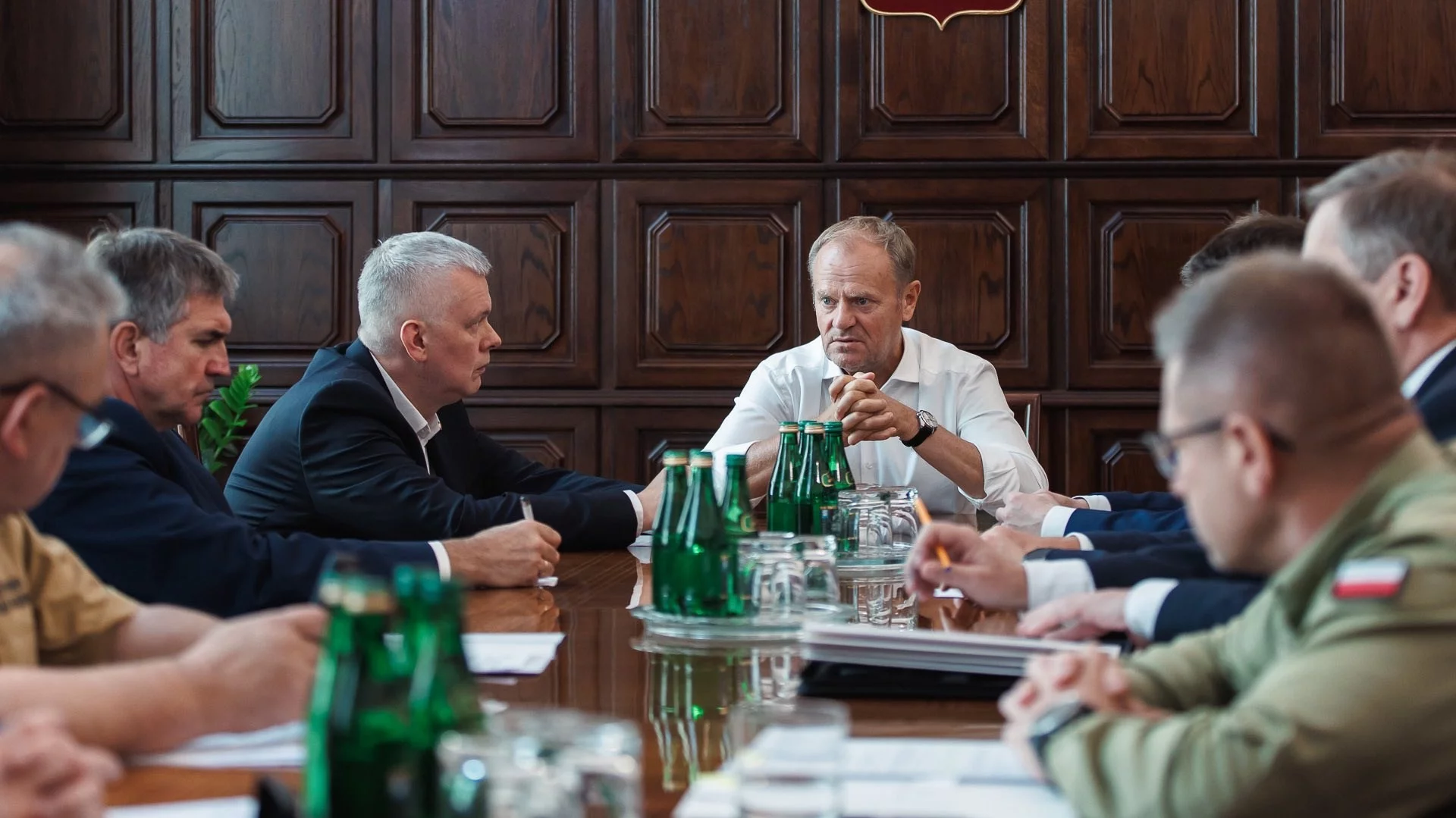 Spotkanie Donalda Tuska z Tomaszem Siemoniakiem i przedstawicielami służb ws. pożarów