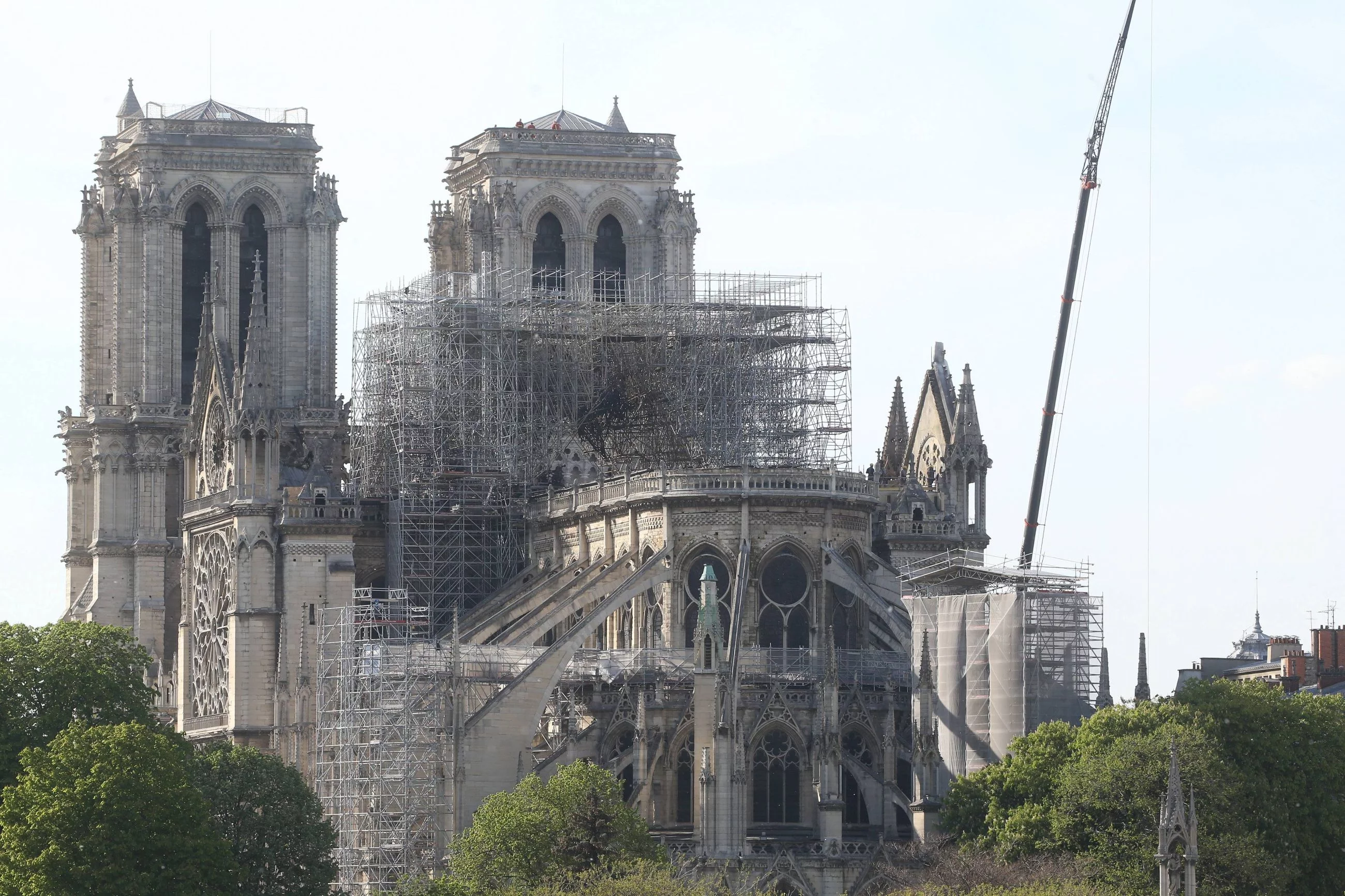 Katedra Notre Dame po pożarze