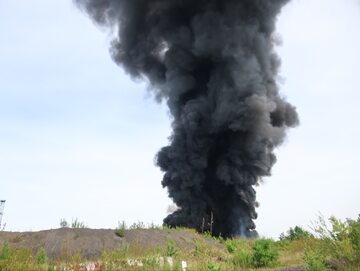 Pożar składowiska materiałów chemicznych w Siemianowicach Śląskich