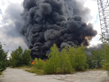 Pożar wysypiska odpadów koło Polkowic