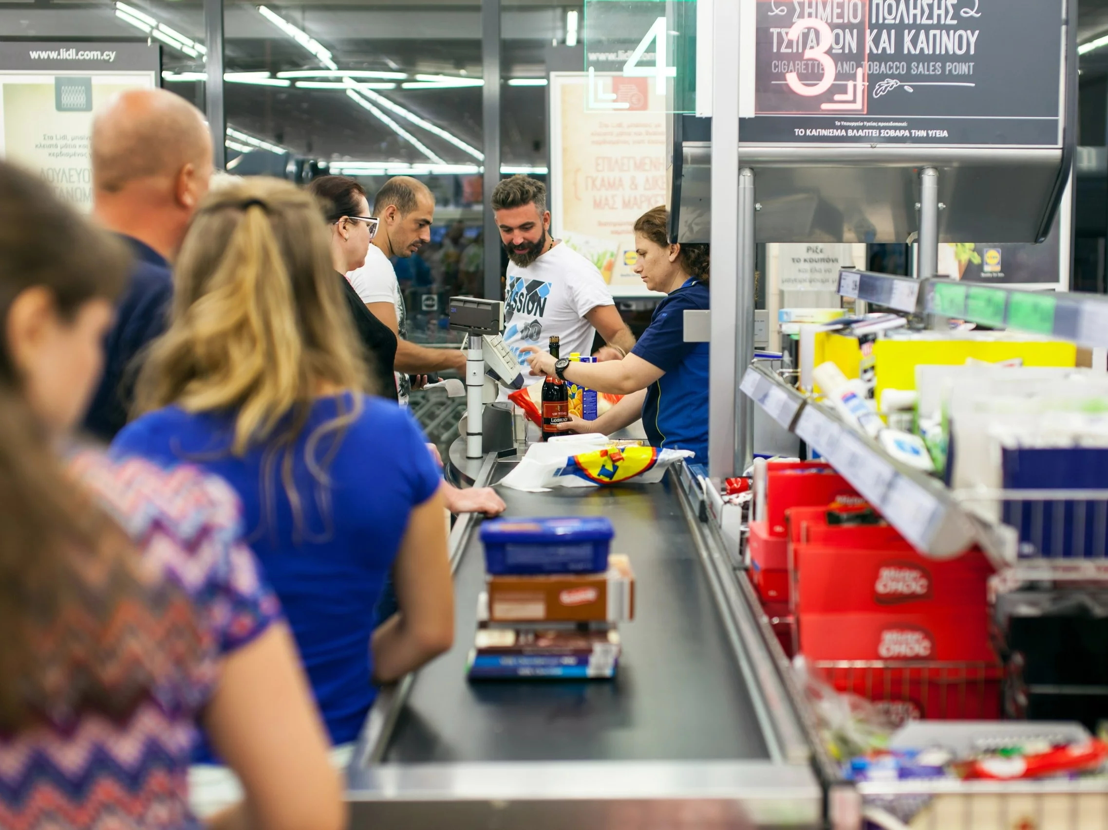 Pracownicy popularnej sieci handlowej marzną w pracy. „To niedopuszczalne!"