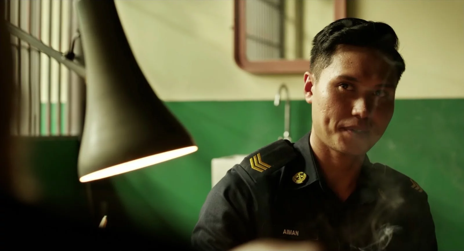 kadr z filmu "Praktykant" (2016)