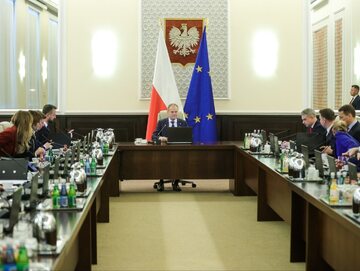 Premier Donald Tusk przed posiedzeniem rządu