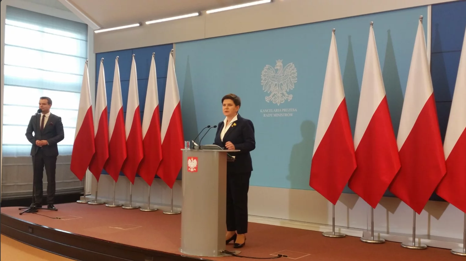 Beata Szydło podczas konferencji prasowej