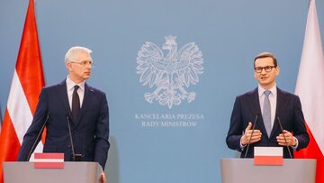Premierzy Polski i Łotwy na współnej konferencji