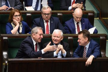 Prezes PiS Jarosław Kaczyński w ławach poselskich