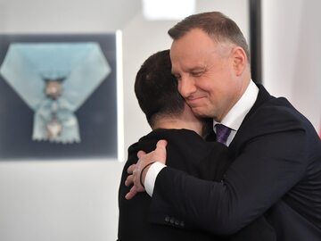 Prezydenci Andrzej Duda i Wołodymyr Zełenski podczas kwietniowego spotkania w Pałacu Prezydenckim w Warszawie