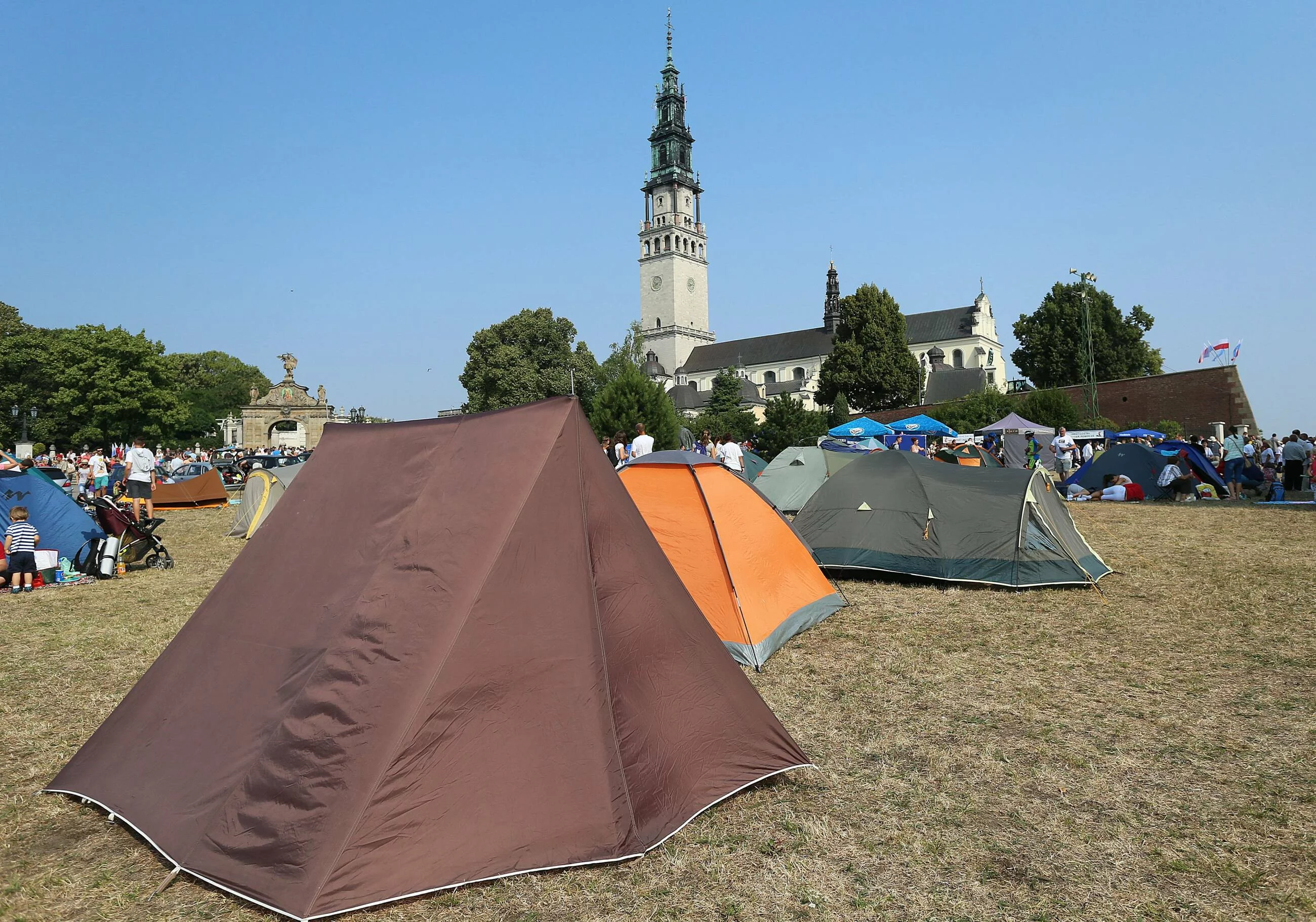 Pole namiotowe pod Jasną Górą