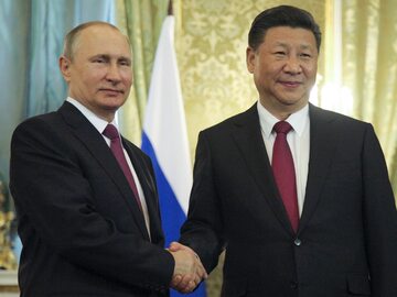 Prezydent Rosji Władimir Putin i prezydent Chin Xi Jinping