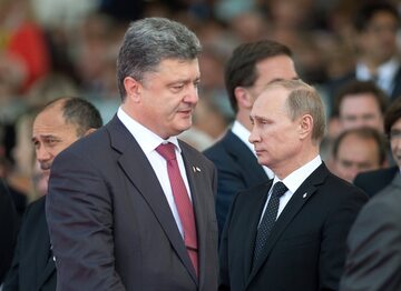 Prezydent Ukrainy Petro Poroszenko i prezydent Rosji Władimir Putin
