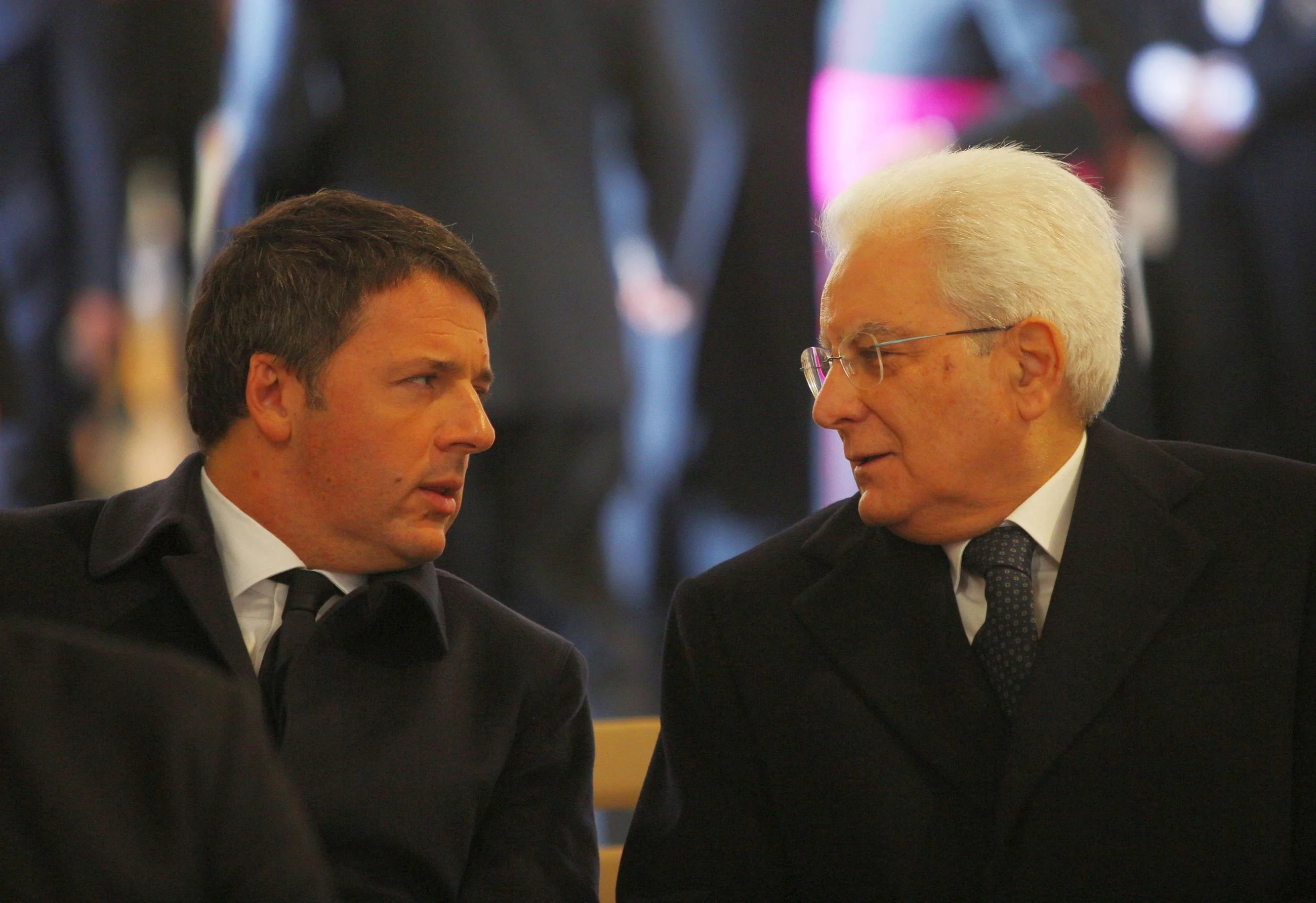 Od lewej: premier Włoch Matteo Renzi i prezydent Sergio Mattarella