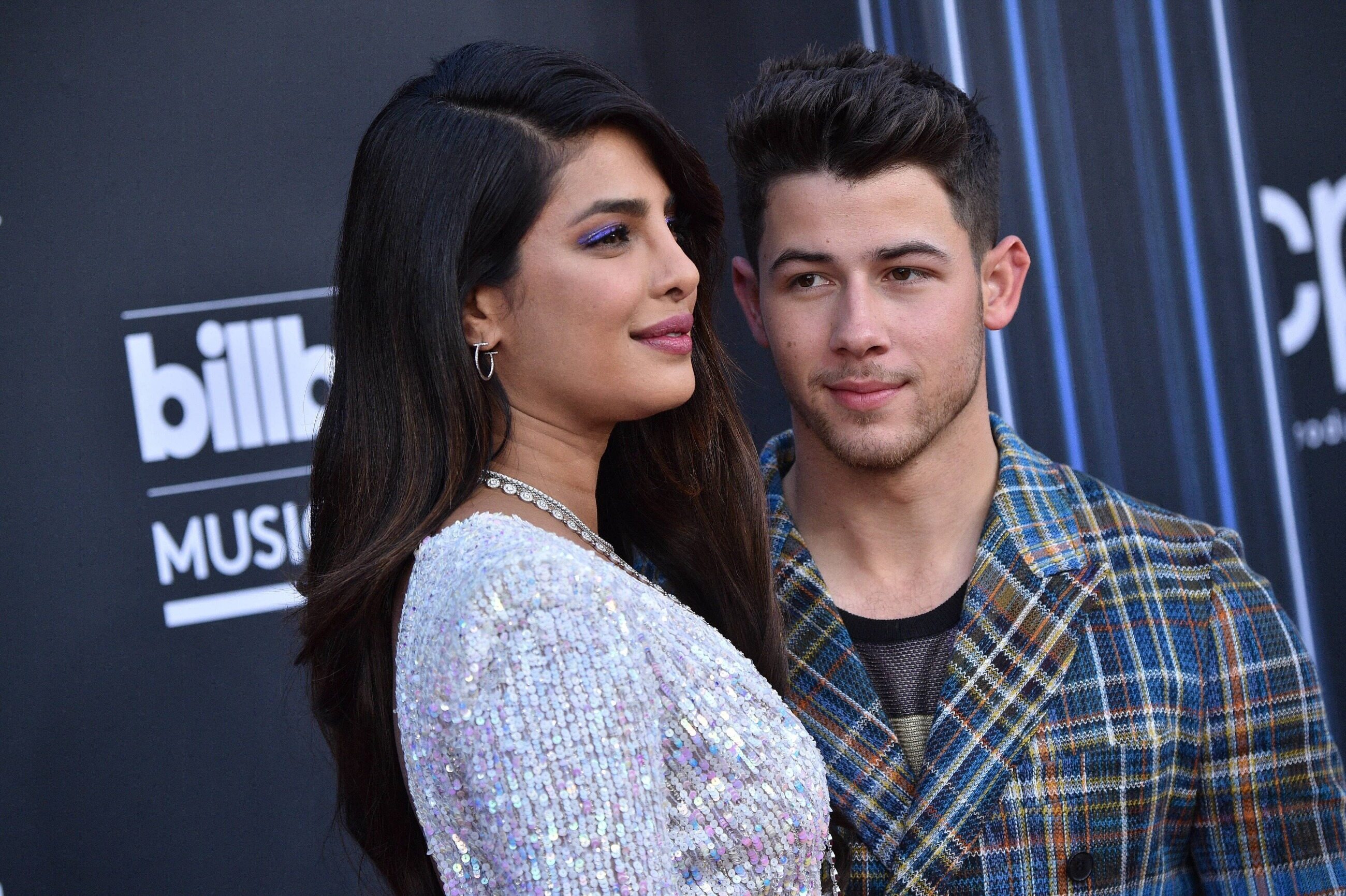 Priyanka Chopra I Nick Jonas Najlepiej Ubrana Para 2019 Roku