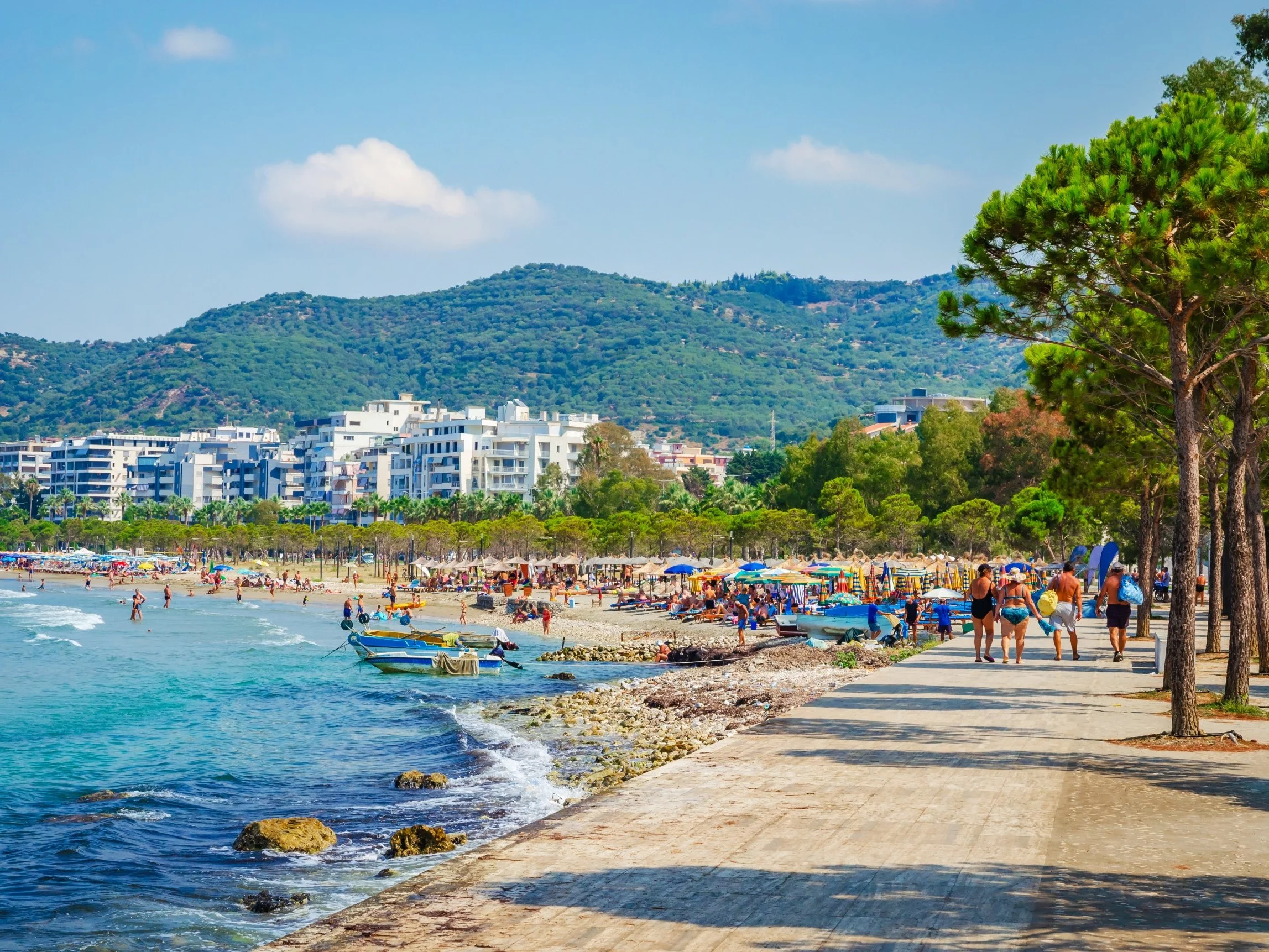 Złe informacje dla turystów lecących do Albanii. Chodzi o lotnisko