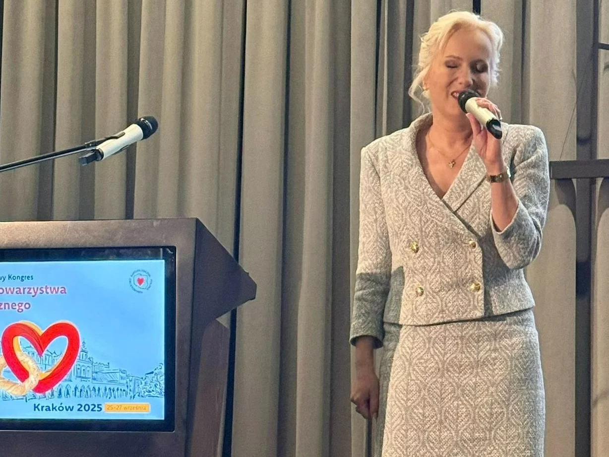 Prof. Agnieszka Tycińska