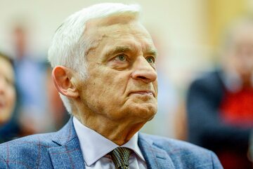 Prof. Jerzy Buzek podczas konferencji „Łódzkie. Europa” w grudniu 2019 r.