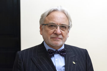 Prof. Wojciech Maksymowicz