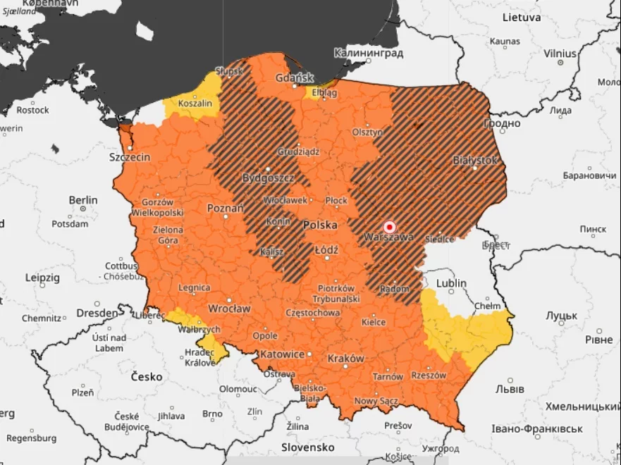 Aktualna mapa IMGW z alertami przed upałami oraz burzami z gradem.