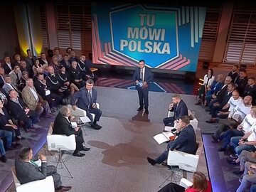 Program „Tu mówi Polska” w TVP