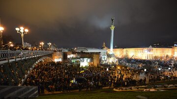 Protest na placu Niepodległości w Kijowie 1 grudnia 2013 r.