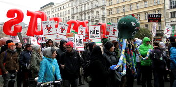 Protest przeciwko CETA w Warszawie