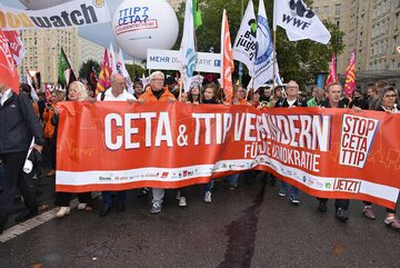 Protest przeciwko umowom CETA i TTIP w Niemczech