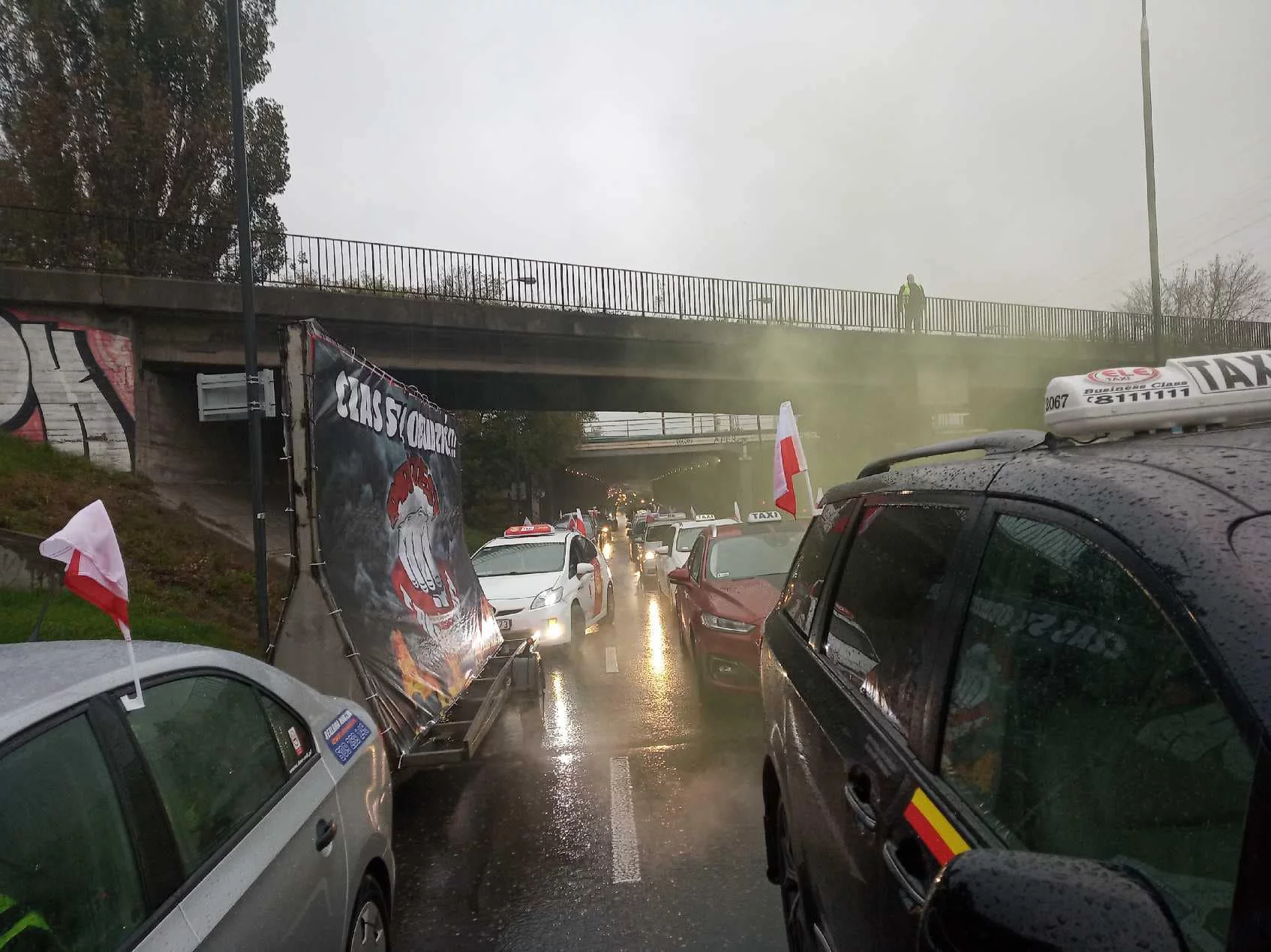 Protest taksówkarzy solidarnych z rolnikami