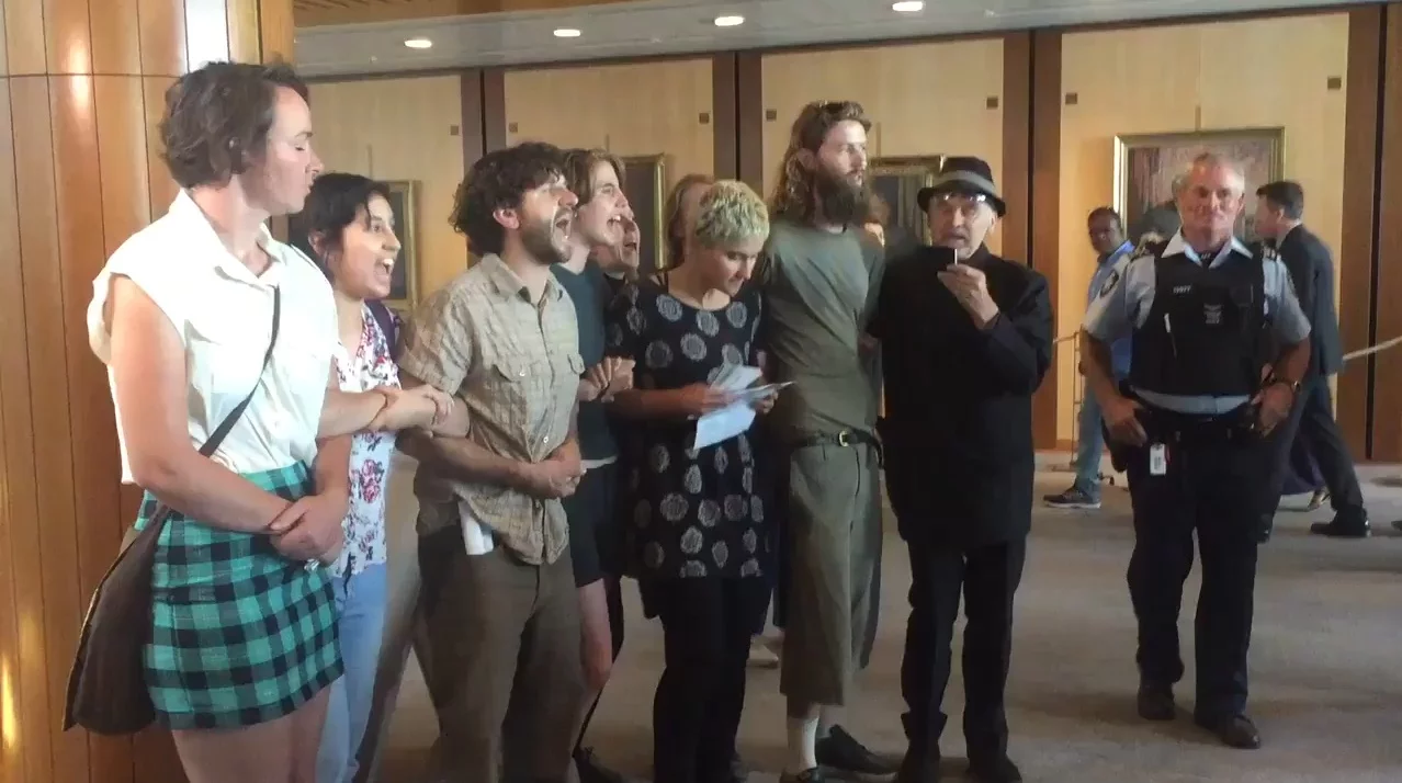 Protest w australijskim parlamencie