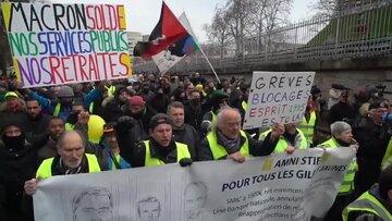 Protest "żółtych kamizelek"