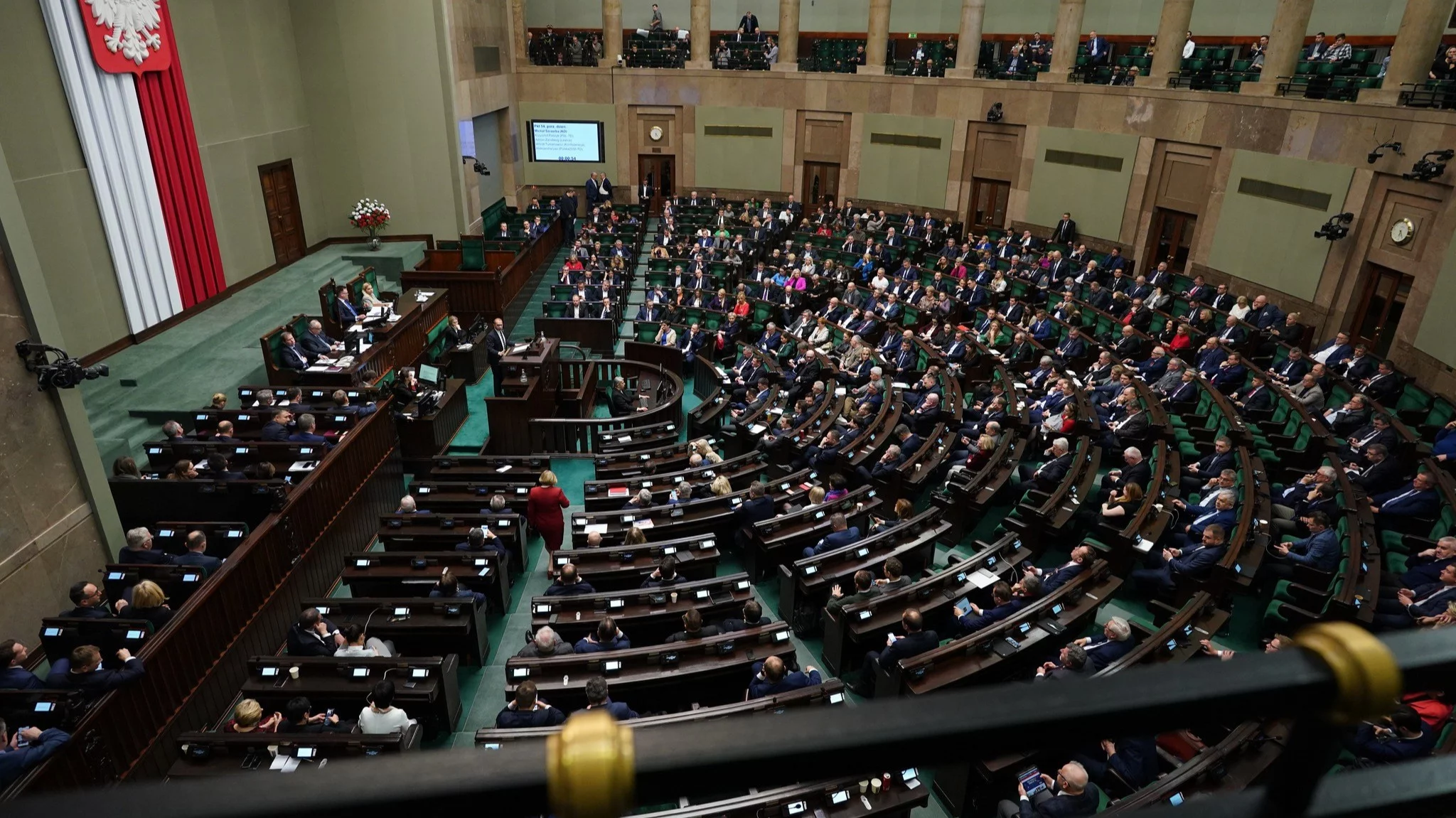 Prymusi w sejmowych ławach. Ci posłowie byli na wszystkich głosowaniach