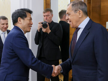 Przedstawiciela rządu chińskiego ds. euroazjatyckich Li Hui oraz szef MSZ Rosji Siergiej Ławrow w Moskwie, 26 maja