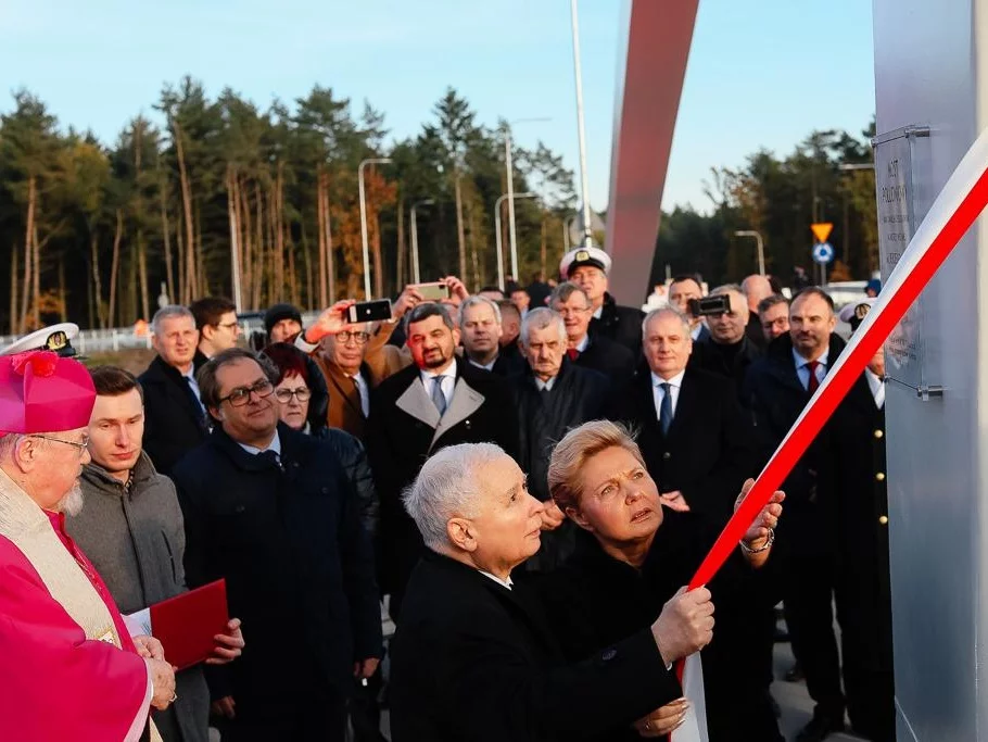 Uroczystość na przekopie Mierzei Wiślanej