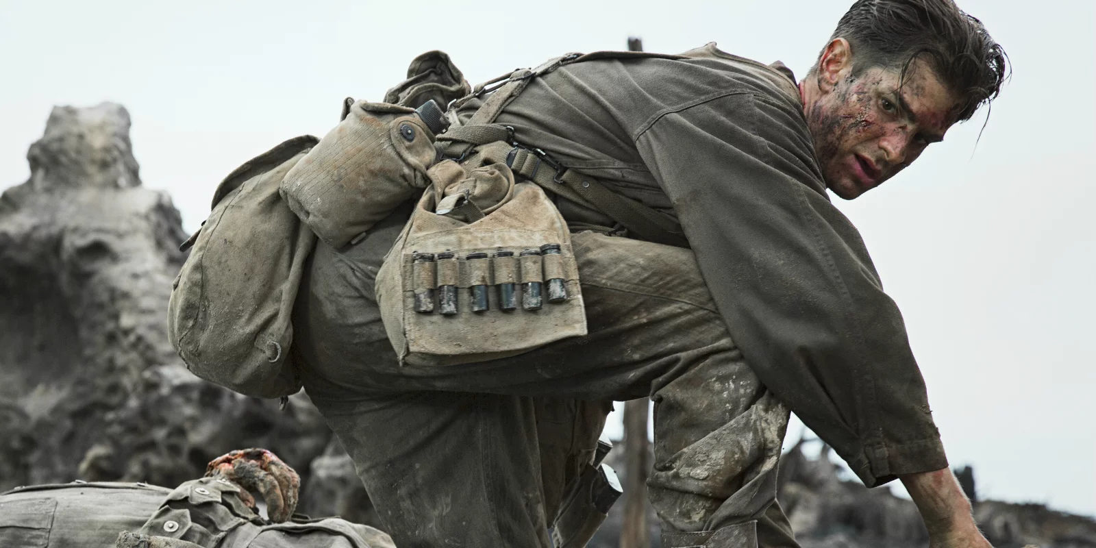 kadr z filmu "Hacksaw Ridge" (2016)