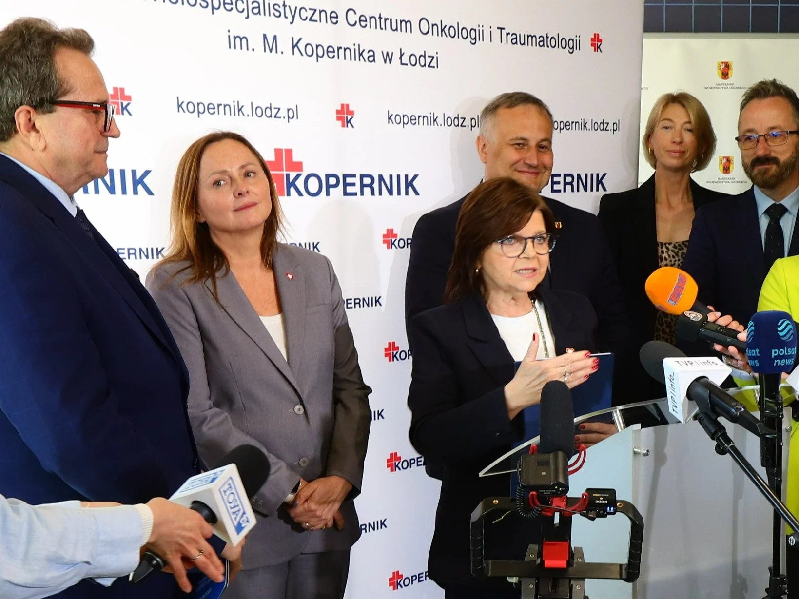 Minister zdrowia Izabela Leszczyna podpisała dziś umowę na dotację dla Wojewódzkiego Wielospecjalistycznego Centrum Onkologii i Traumatologii im. M. Kopernika w Łodzi na kwotę 125 mln zł