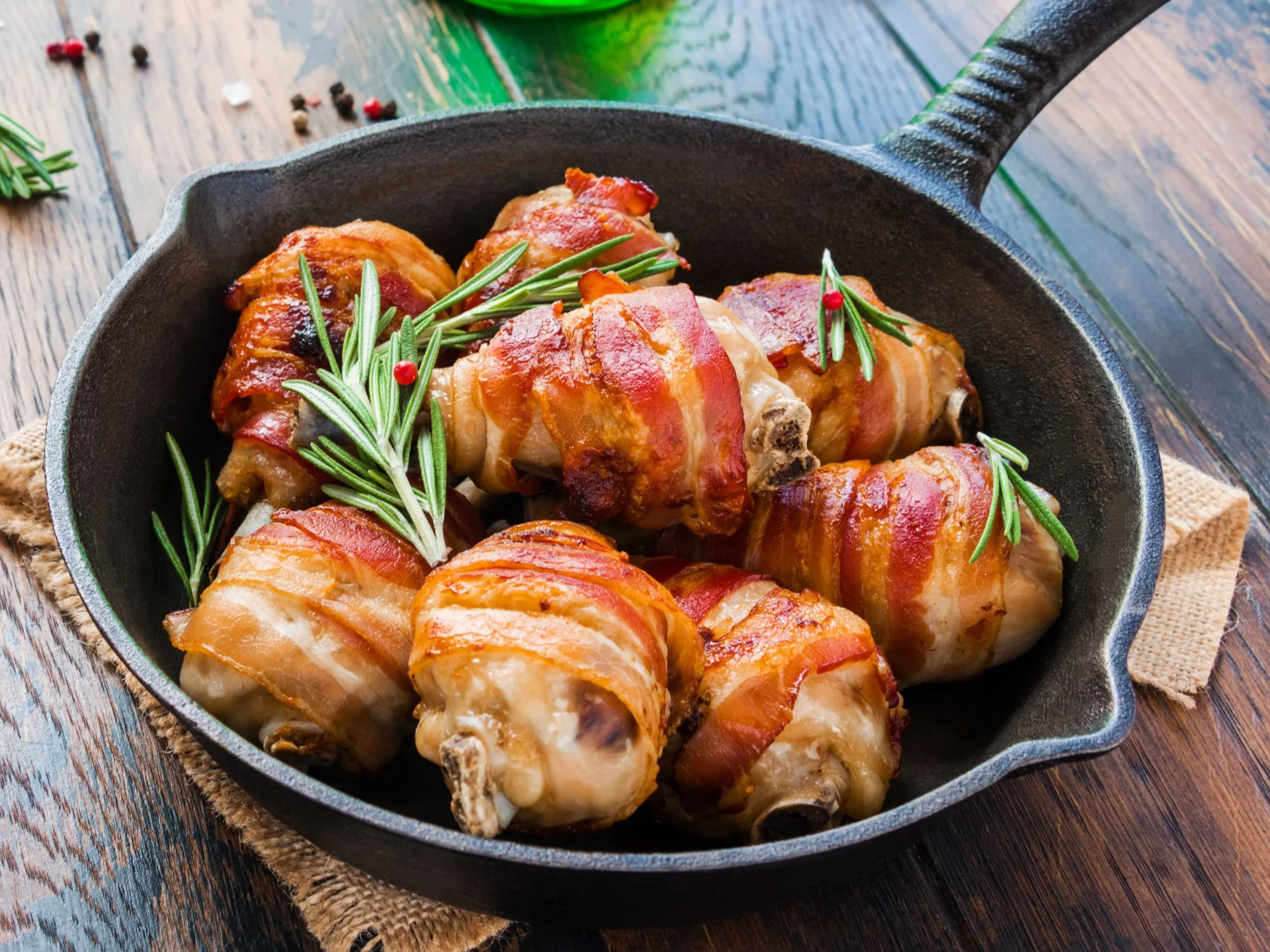 Kurczak zawinięty w boczek