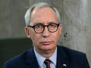Przewodniczący Komisji Regulaminowej Kazimierz Smoliński