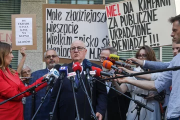 Przewodniczący PKW podczas spotkania z dziennikarzami