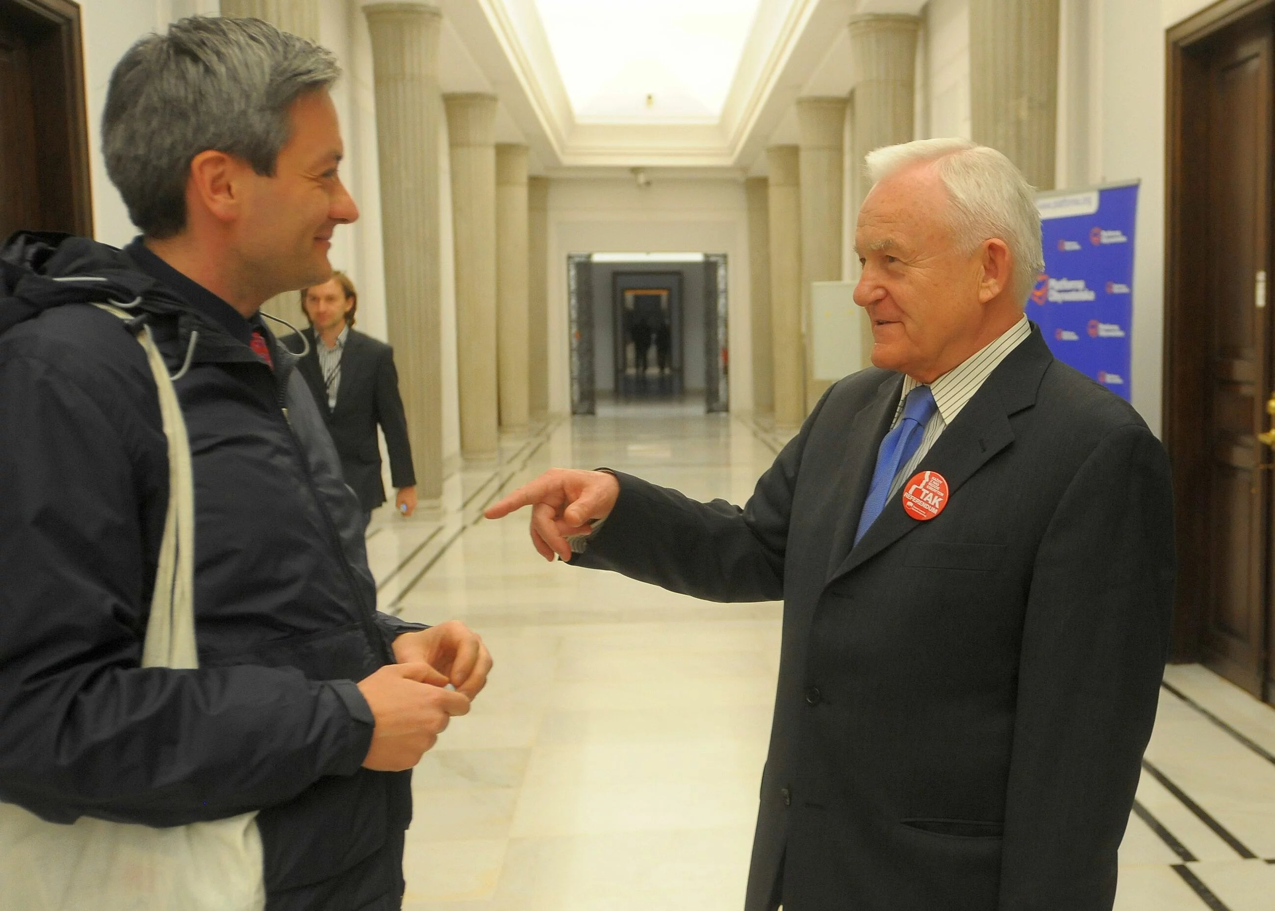 Robert Biedroń i Leszek Miller (zdj. z 2012 roku)