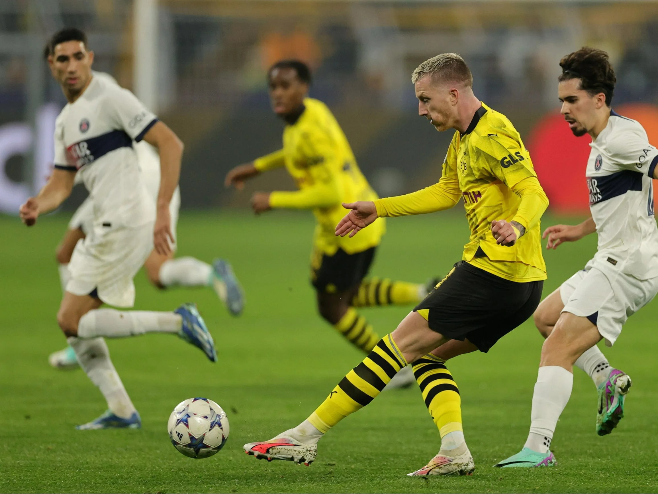 Achraf Hakimi, Marco Reus i Vitinha