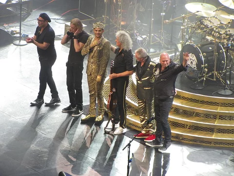 Roger Taylor: Lambert ma ten niesamowity zakres umiejętności wokalnych co Freddie (By bobnjeff [CC-BY-2.0 (http://creativecommons.org/licenses/by/2.0)], via Wikimedia Commons)