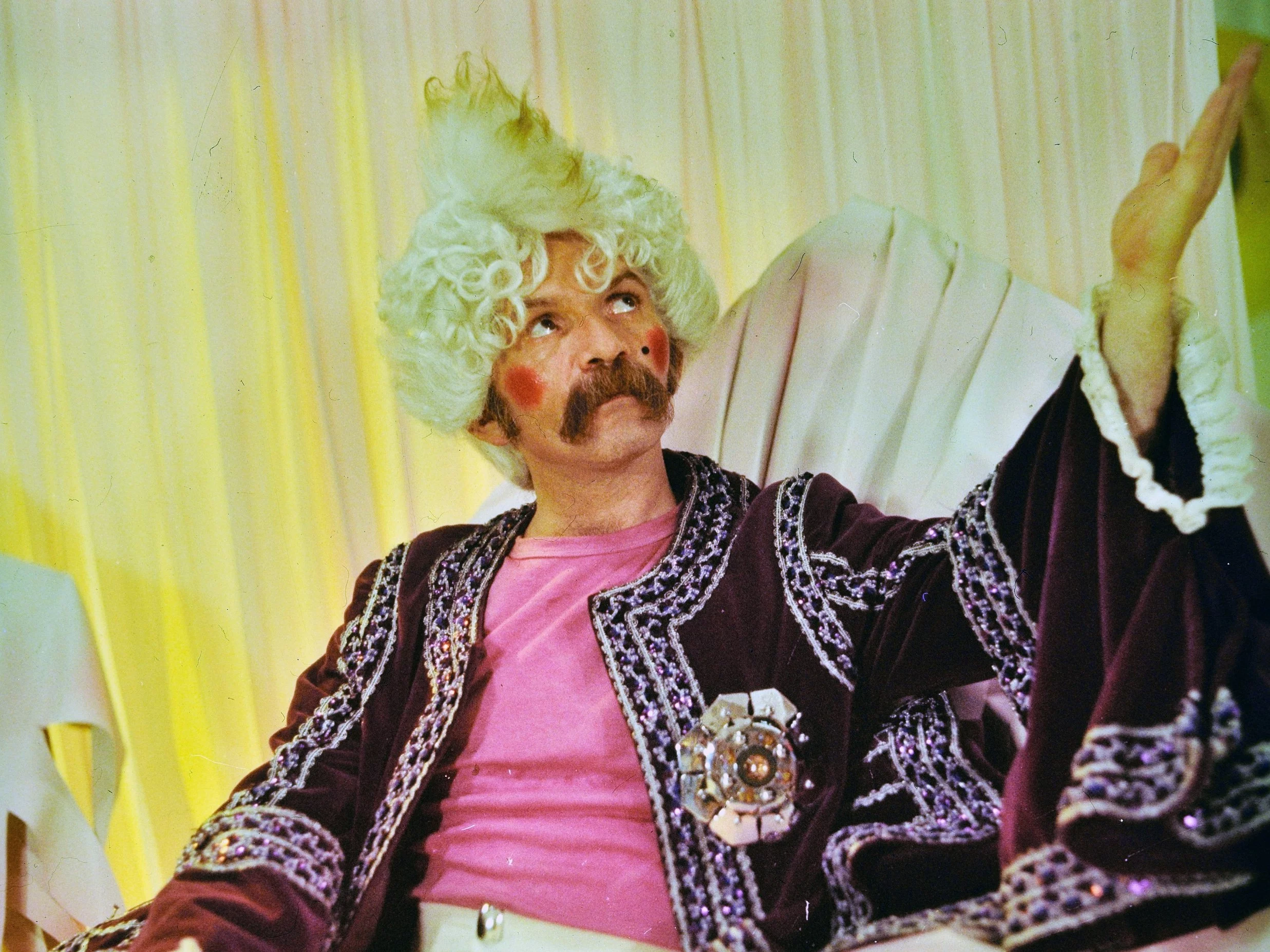 1988. Kadr z filmu „Pan Kleks w kosmosie” w reżyserii Krzysztofa Gradowskiego, n/z Bohdan Smoleń