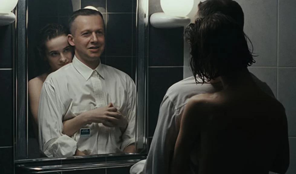 Kadr z filmu „Psy”